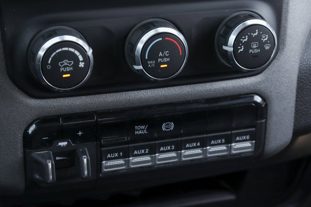 Used 2021 RAM 2500 Tradesman w/ Chrome Appearance Group image 30