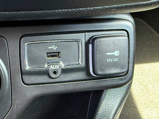 Used 2019 Jeep Renegade Sport AWD/4WD image 11
