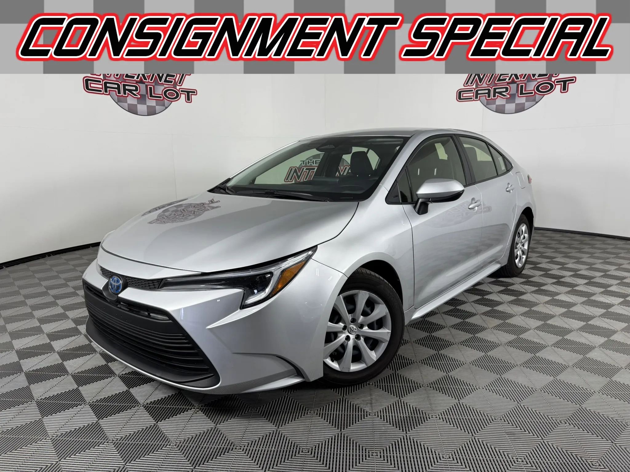 Used 2025 Toyota Corolla LE