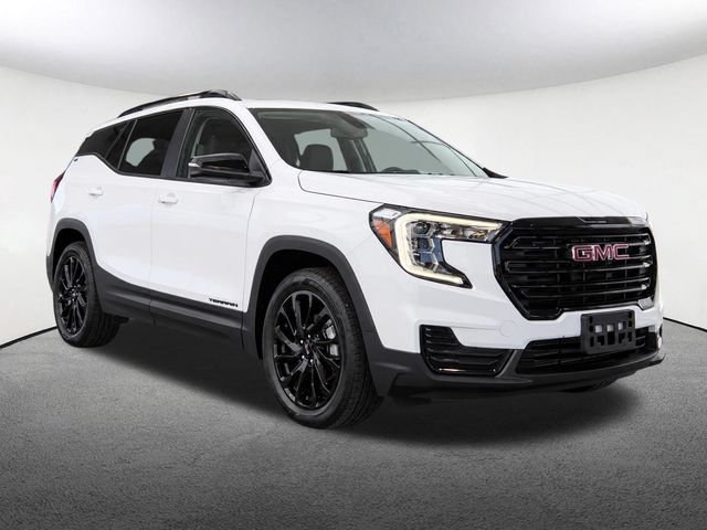 Used 2023 GMC Terrain SLE w/ Driver Convenience Package AWD/4WD image 2
