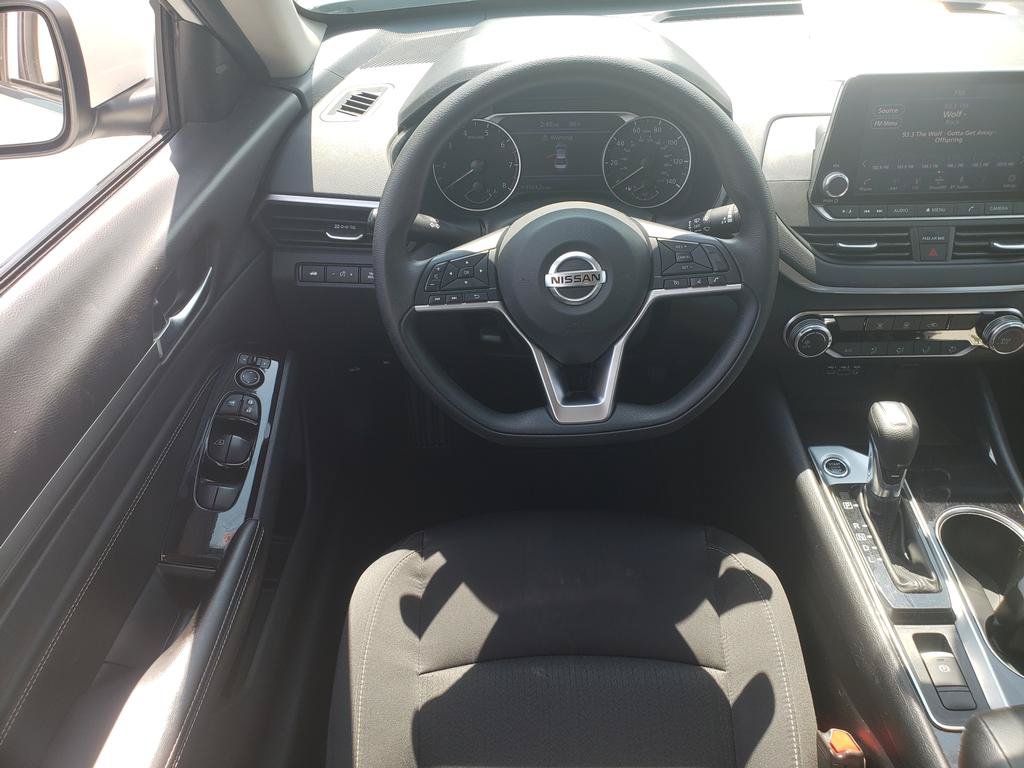 Used 2021 Nissan Altima 2.5 SV AWD/4WD image 15