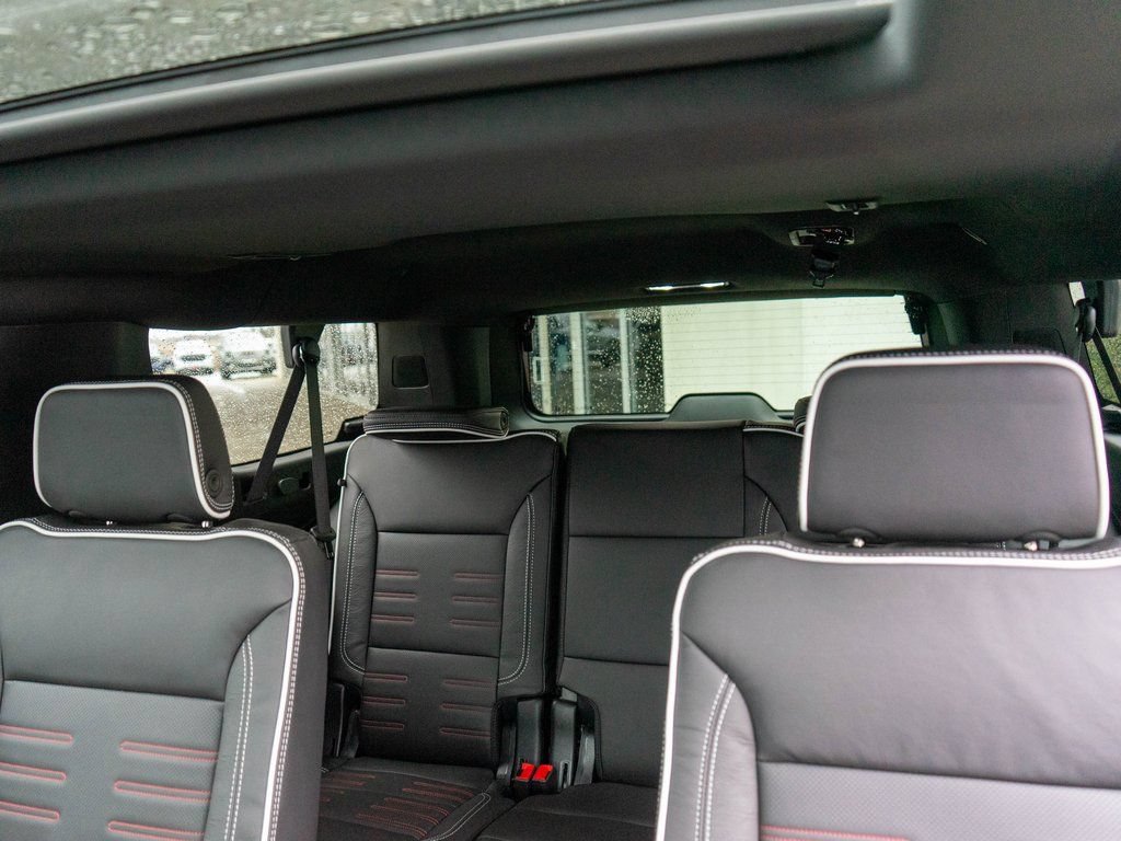 New 2026 GMC Yukon XL AT4 Ultimate AWD/4WD image 13