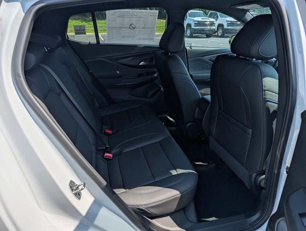 New 2026 Buick Envista Sport Touring w/ Convenience I Package FWD image 17