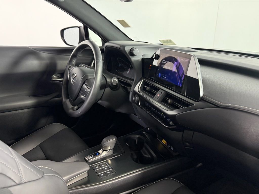 Used 2025 Lexus UX 300h AWD w/ Cold Area Package image 34