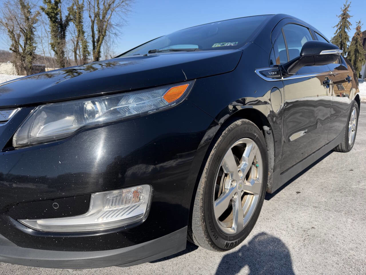 Used 2015 Chevrolet Volt Premium w/ Premium Trim Package image 2