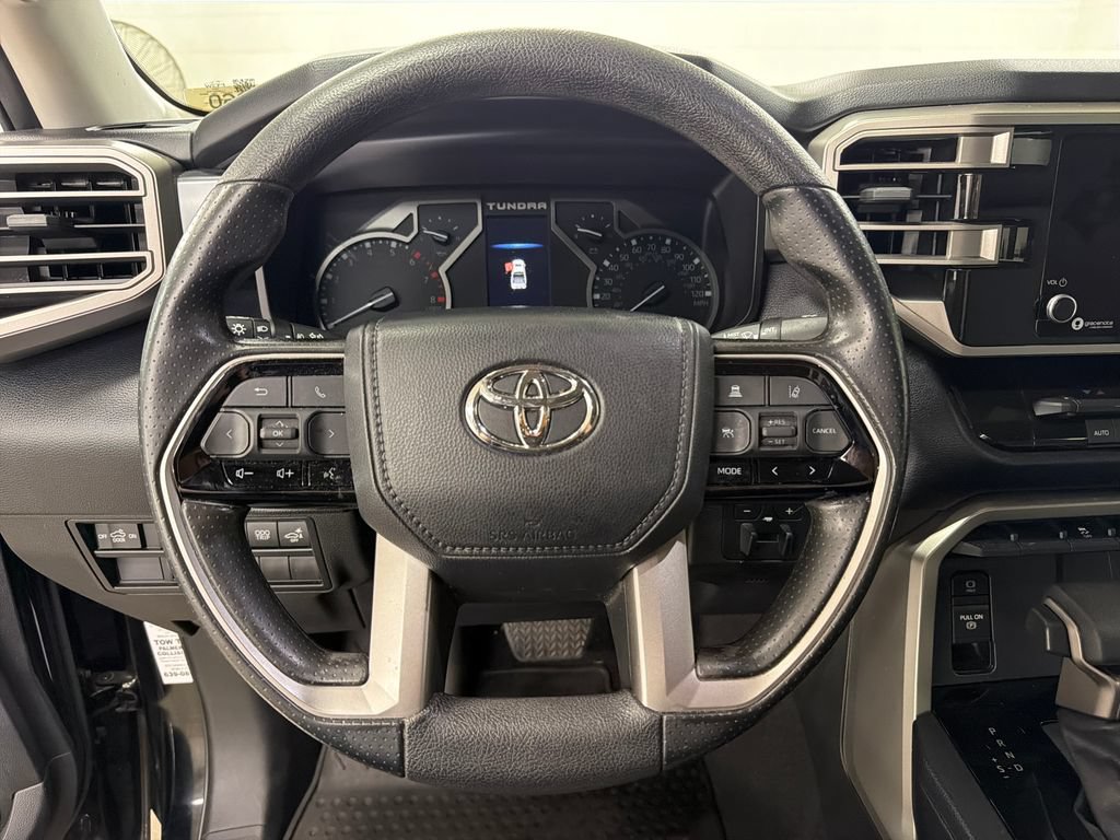 Used 2023 Toyota Tundra SR5 w/ SR5 Convenience Package AWD/4WD image 18