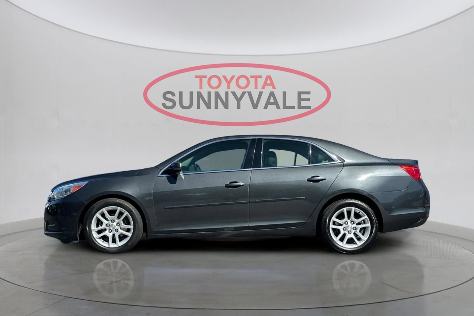 Used 2015 Chevrolet Malibu LT w/ Power Convenience Package FWD image 6