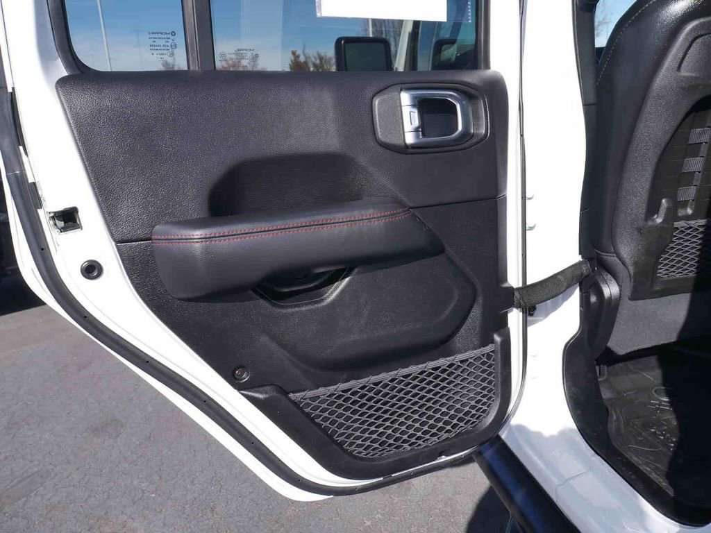 Used 2020 Jeep Gladiator Rubicon image 15