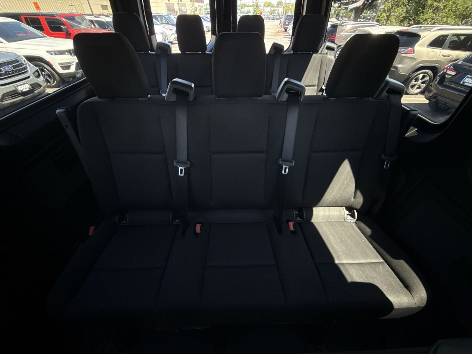 Used 2024 Mercedes-Benz Sprinter 2500 image 25