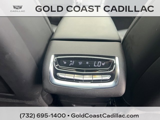 Certified 2022 Cadillac XT6 Premium Luxury image 9