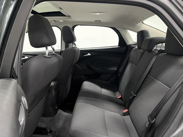 Used 2012 Ford Focus SEL image 27