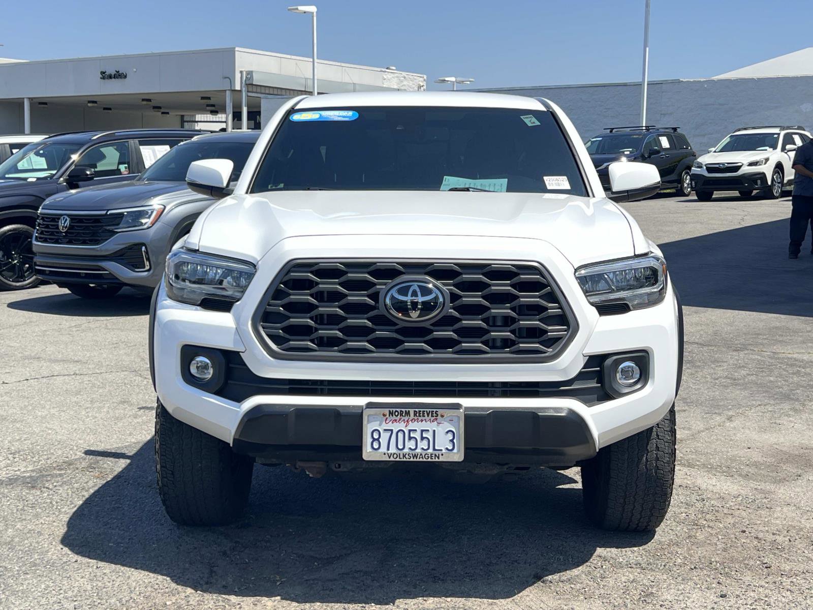 Used 2022 Toyota Tacoma TRD Off-Road w/ Technology Package AWD/4WD image 4