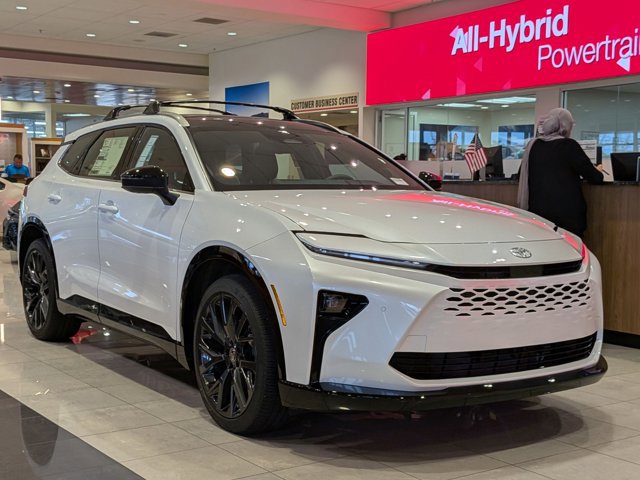 New 2026 Toyota Crown Signia Limited image 7