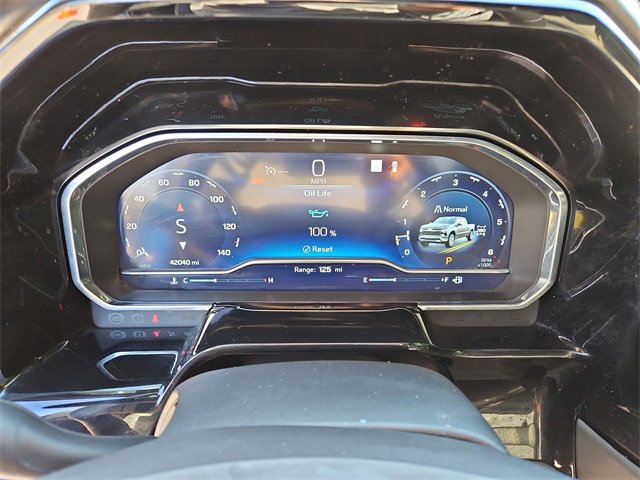 Used 2022 Chevrolet Silverado 1500 ZR2 image 18