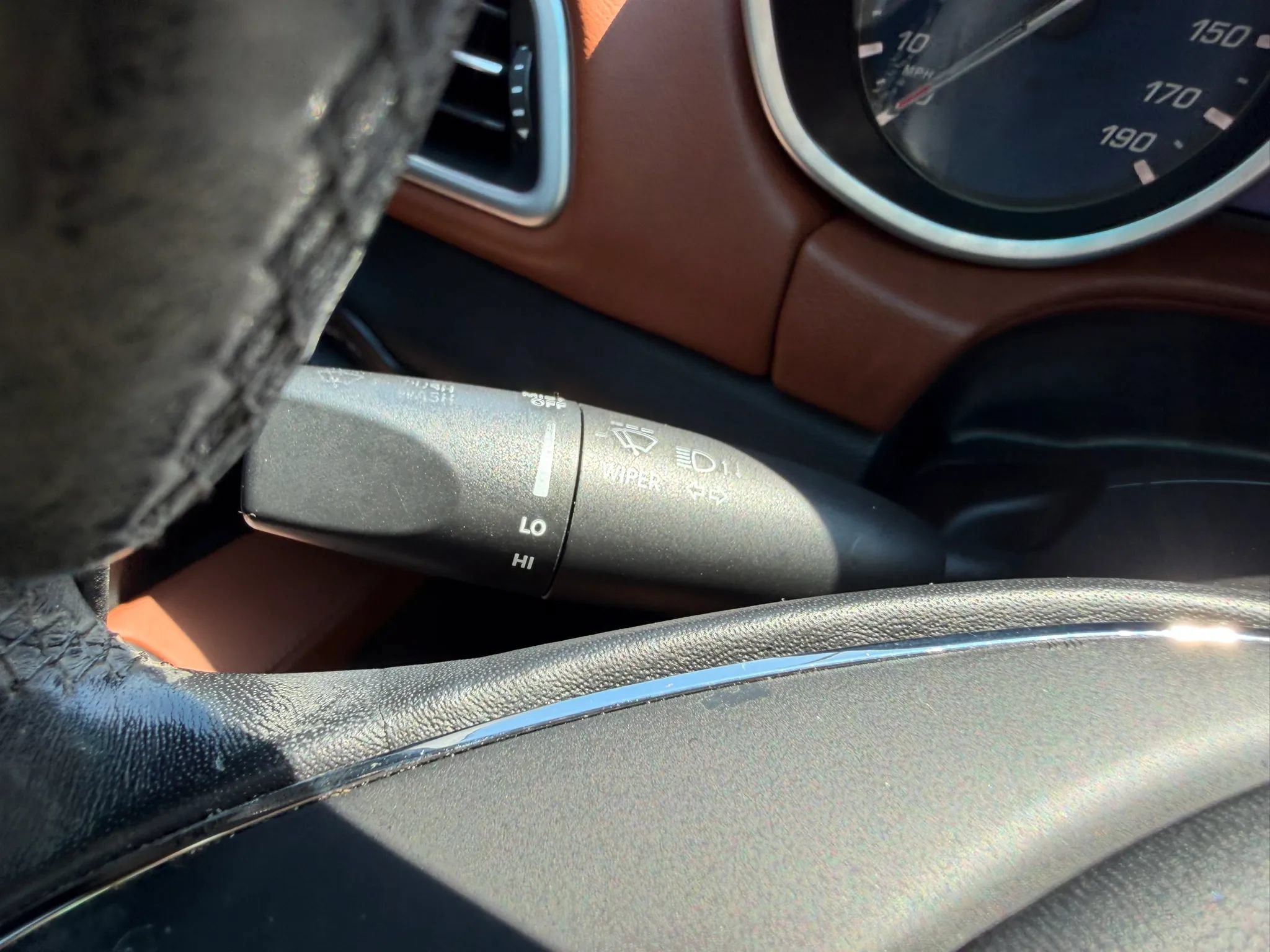 Used 2016 Maserati Ghibli S RWD image 23