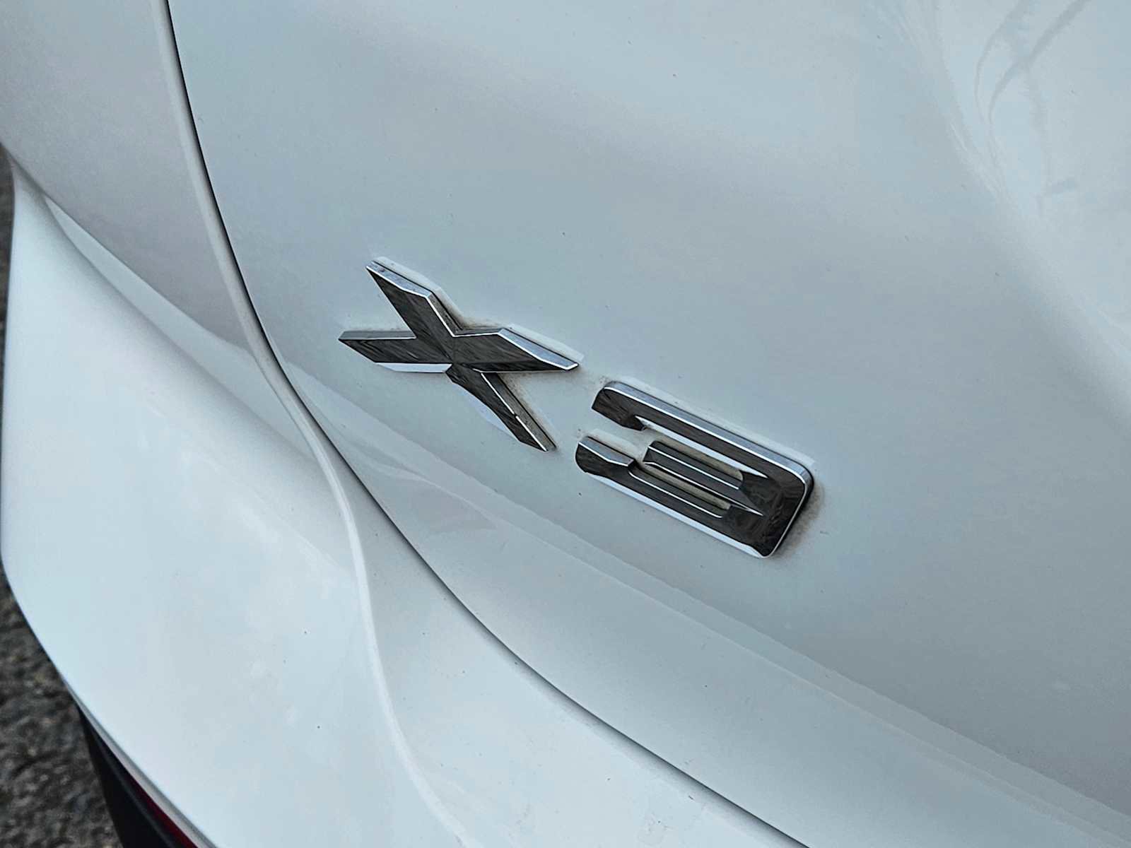 Used 2023 BMW X3 xDrive30i w/ Premium Package image 16