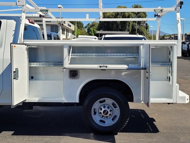 Used 2024 GMC Sierra 2500 Pro w/ Convenience Package RWD image 10