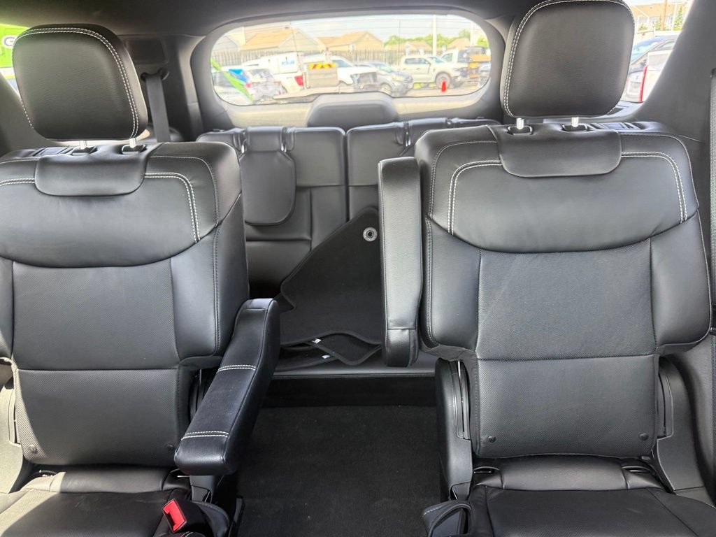 Used 2023 Ford Explorer ST w/ Equipment Group 401A AWD/4WD image 34