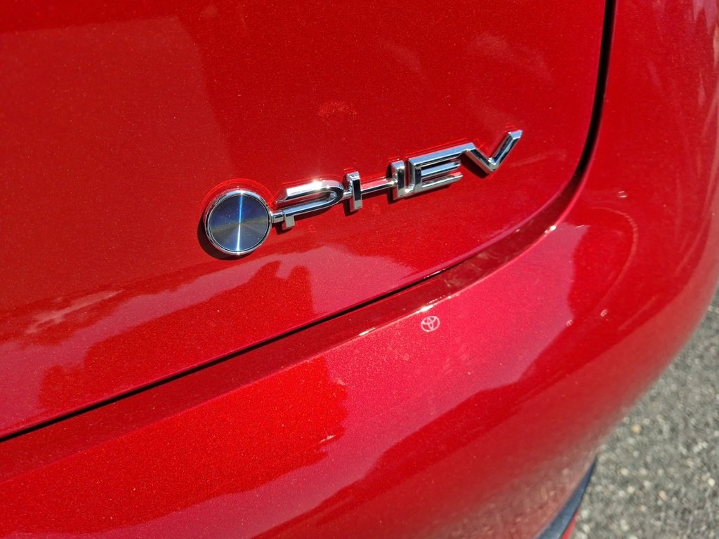 New 2026 Toyota Prius Plug-In Hybrid image 5
