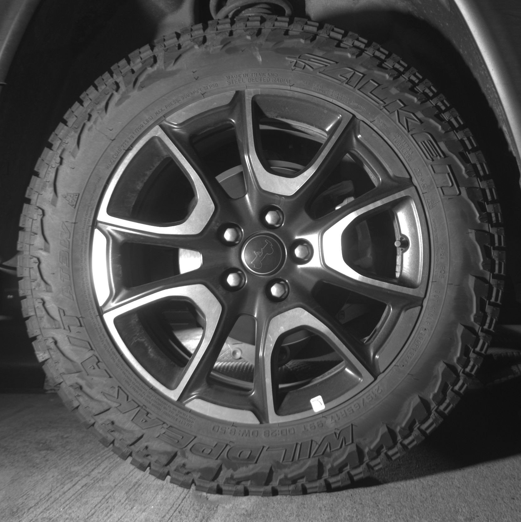 Used 2025 Jeep Compass Trailhawk image 15