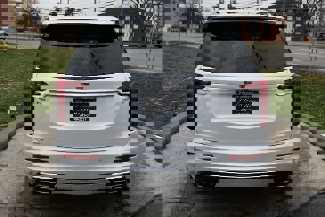 Used 2020 Cadillac XT6 Premium Luxury image 6