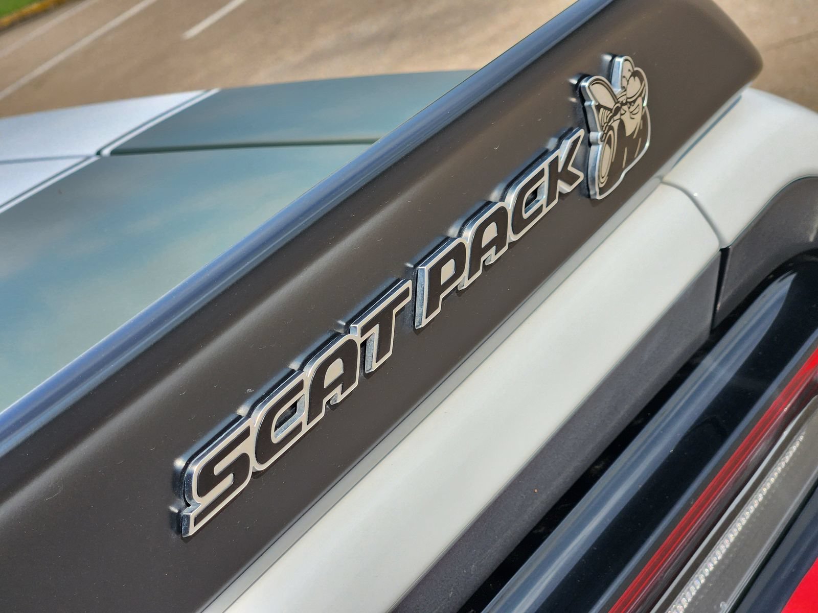 Used 2023 Dodge Challenger R/T Scat Pack RWD image 18