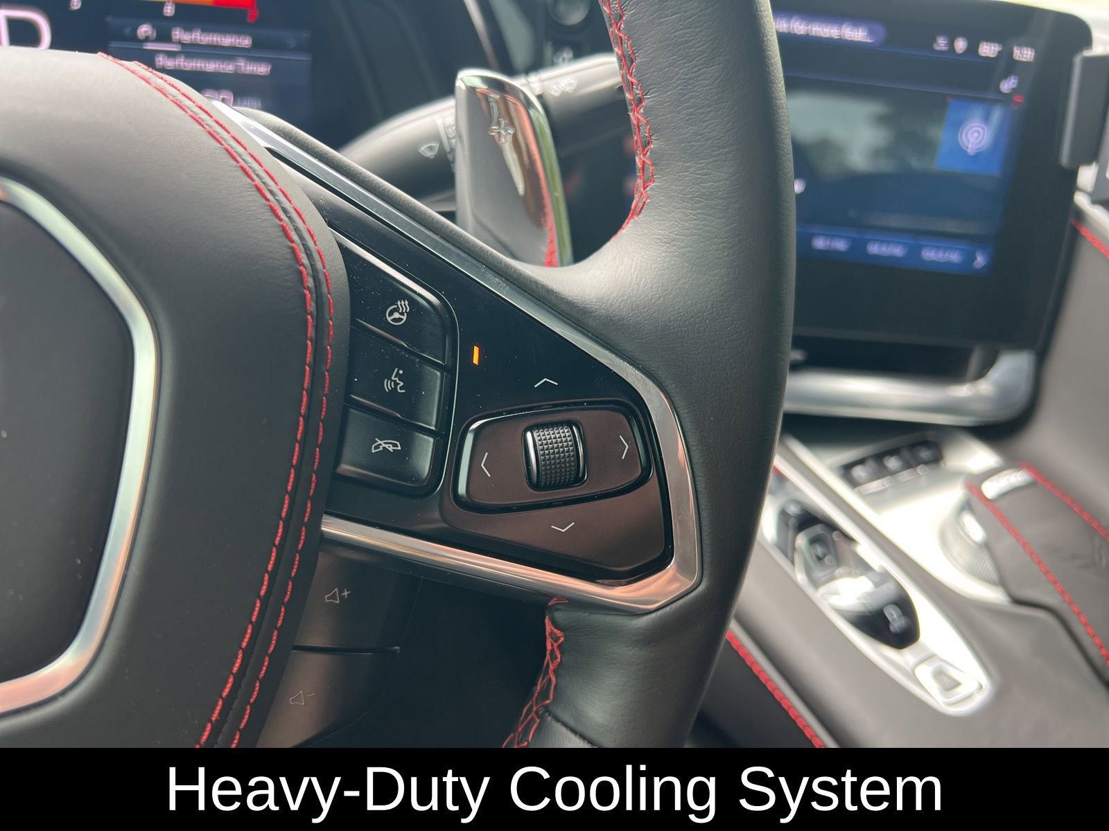 Used 2025 Chevrolet Corvette Stingray Premium Cpe w/ Z51 Performance Package image 23