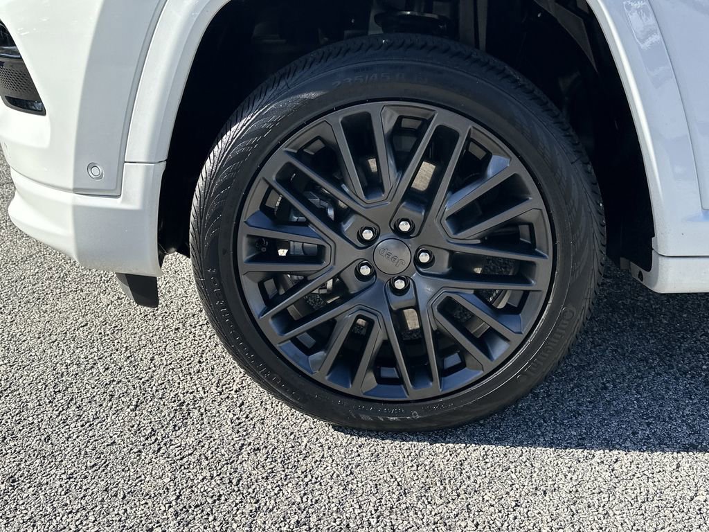 Used 2023 Jeep Compass High Altitude w/ Driver Assist Group I image 11