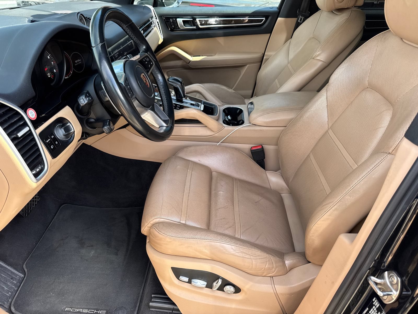 Used 2019 Porsche Cayenne AWD/4WD image 15