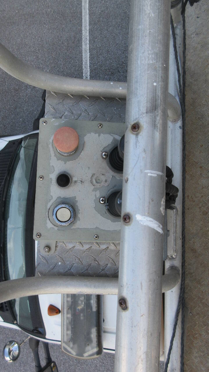 Used 2007 Ford F550 2WD Regular Cab Super Duty image 23