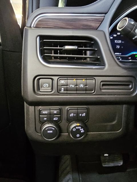 Used 2023 Chevrolet Tahoe LT image 34