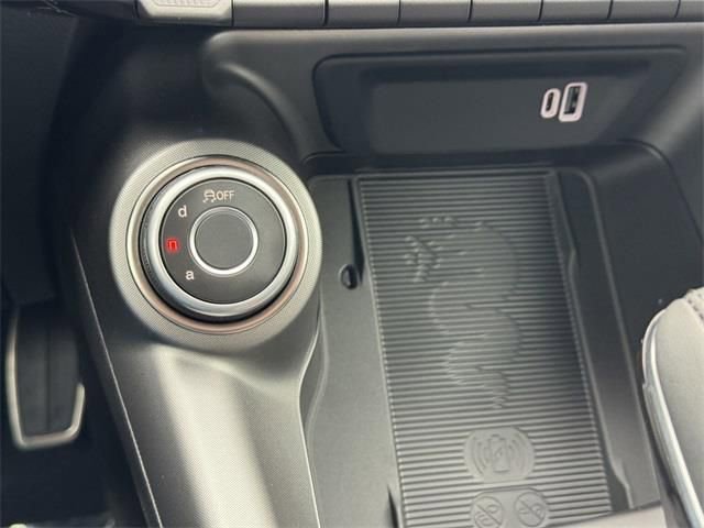 New 2025 Alfa Romeo Tonale w/ Premium Package image 15