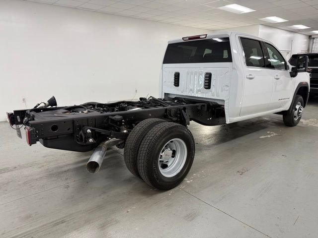New 2026 GMC Sierra 3500 SLE w/ SLE Convenience Package image 6