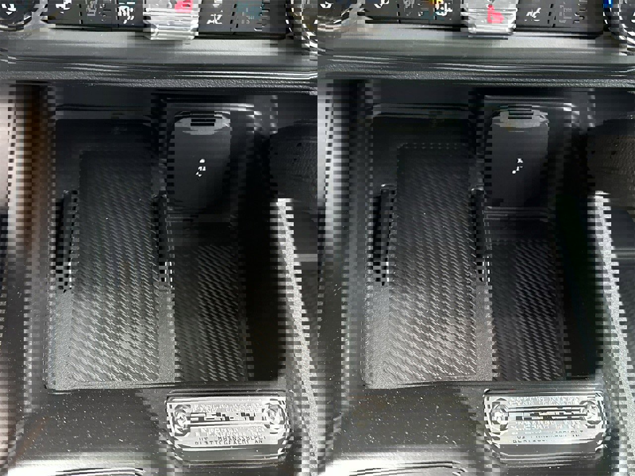 New 2025 Ford Bronco Badlands image 11