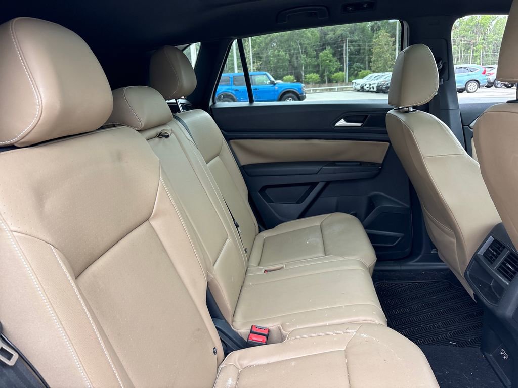 Used 2020 Volkswagen Atlas Cross Sport SE w/ Panoramic Sunroof Package image 28