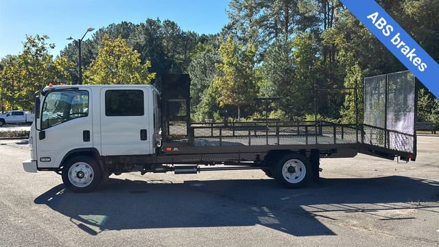New 2025 Chevrolet Low Cab Forward image 2