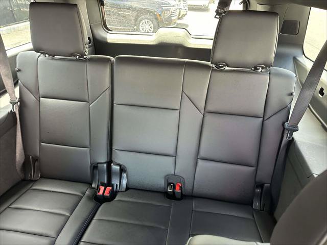 Used 2026 Cadillac Escalade ESV 4WD w/ LPO, Floor Liner Package image 13