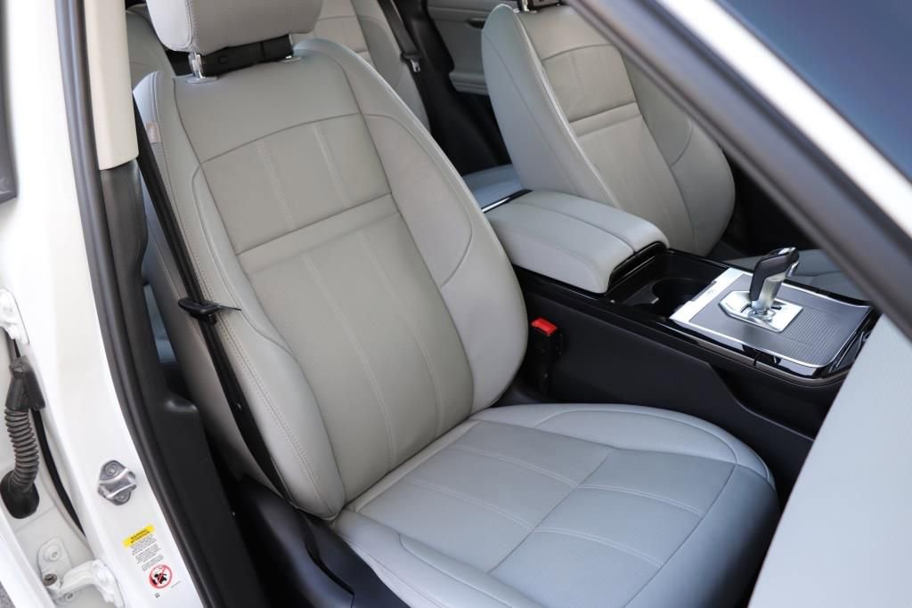 Used 2021 Land Rover Range Rover Evoque S image 33