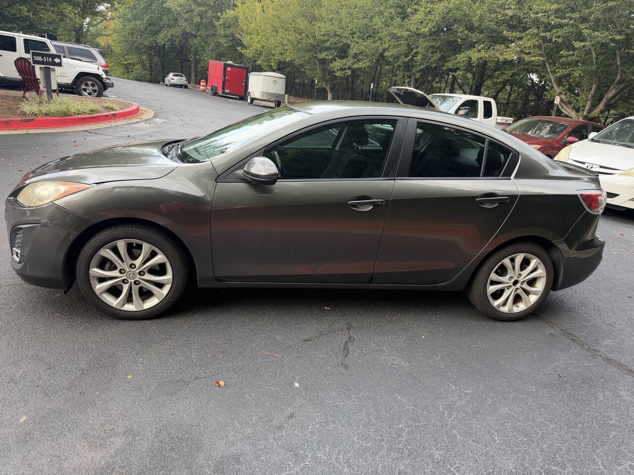 Used 2011 MAZDA MAZDA3 s Sport FWD image 2