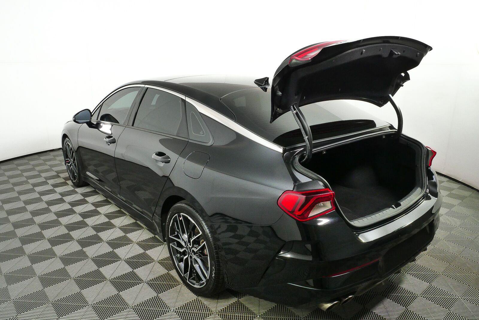 Used 2023 Kia K5 GT FWD image 27