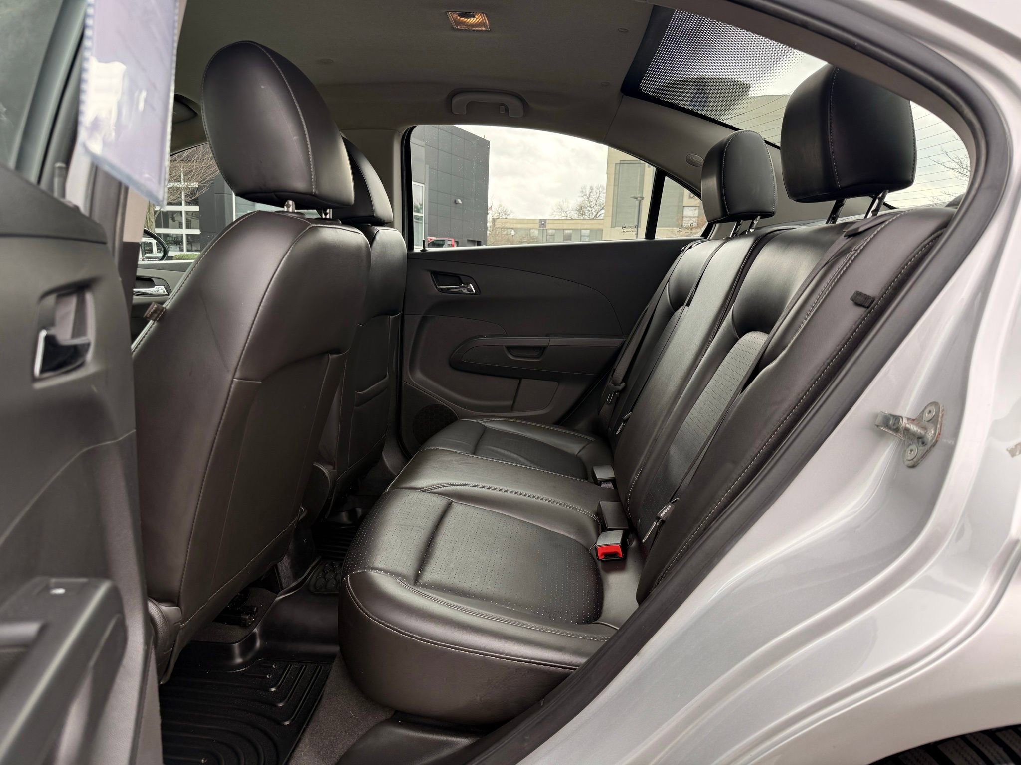 Used 2015 Chevrolet Sonic LTZ image 25