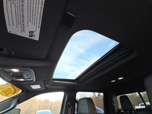 Used 2024 Chevrolet Silverado 3500 High Country image 19