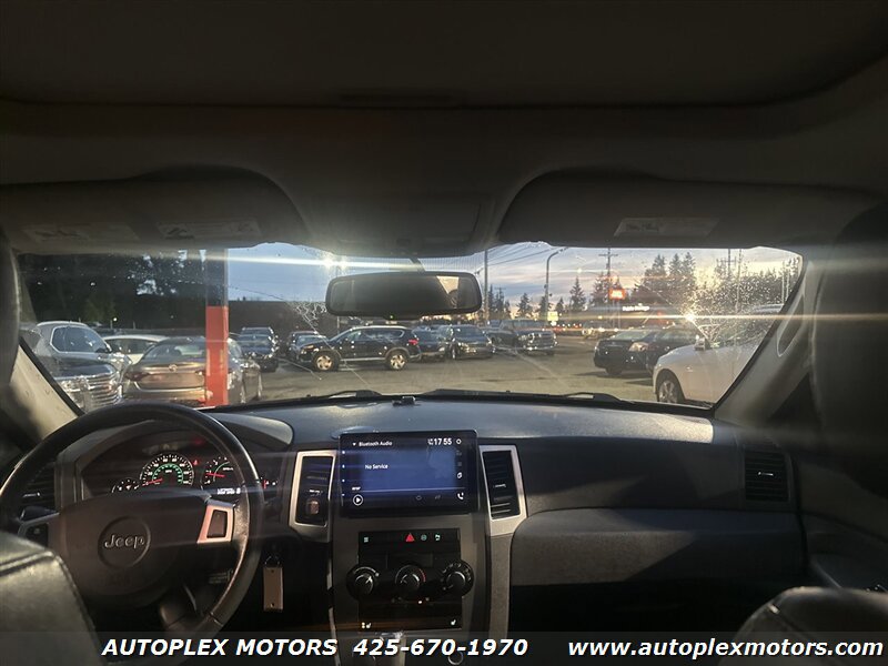 Used 2008 Jeep Grand Cherokee Laredo RWD image 14