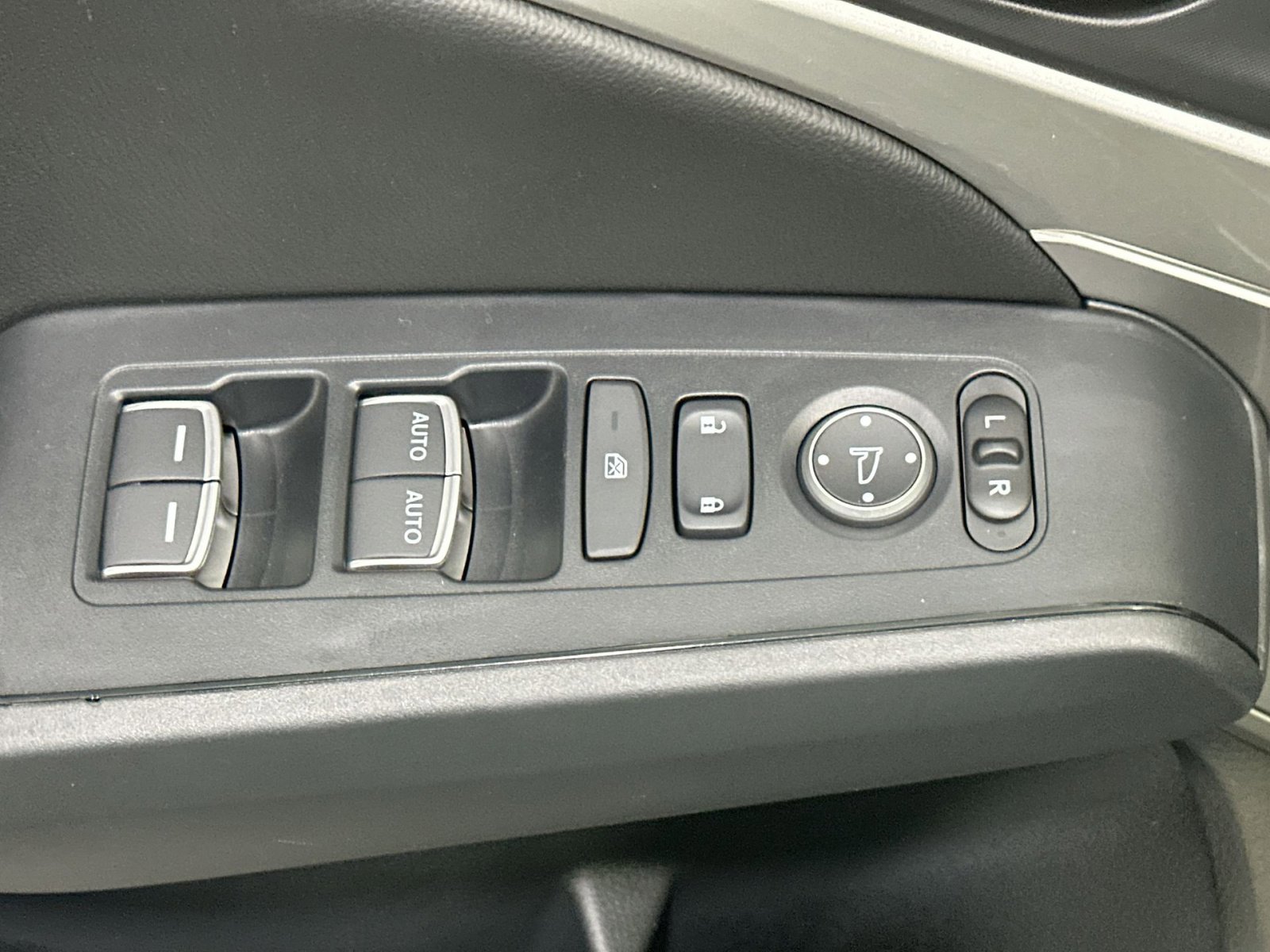 Used 2023 Acura Integra image 16