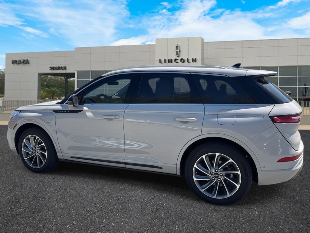 Used 2022 Lincoln Corsair Grand Touring w/ Elements Technology Bundle image 5