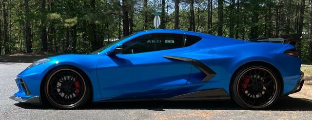 Used 2020 Chevrolet Corvette Stingray Premium Cpe w/ 3LT Preferred Equipment Group image 4