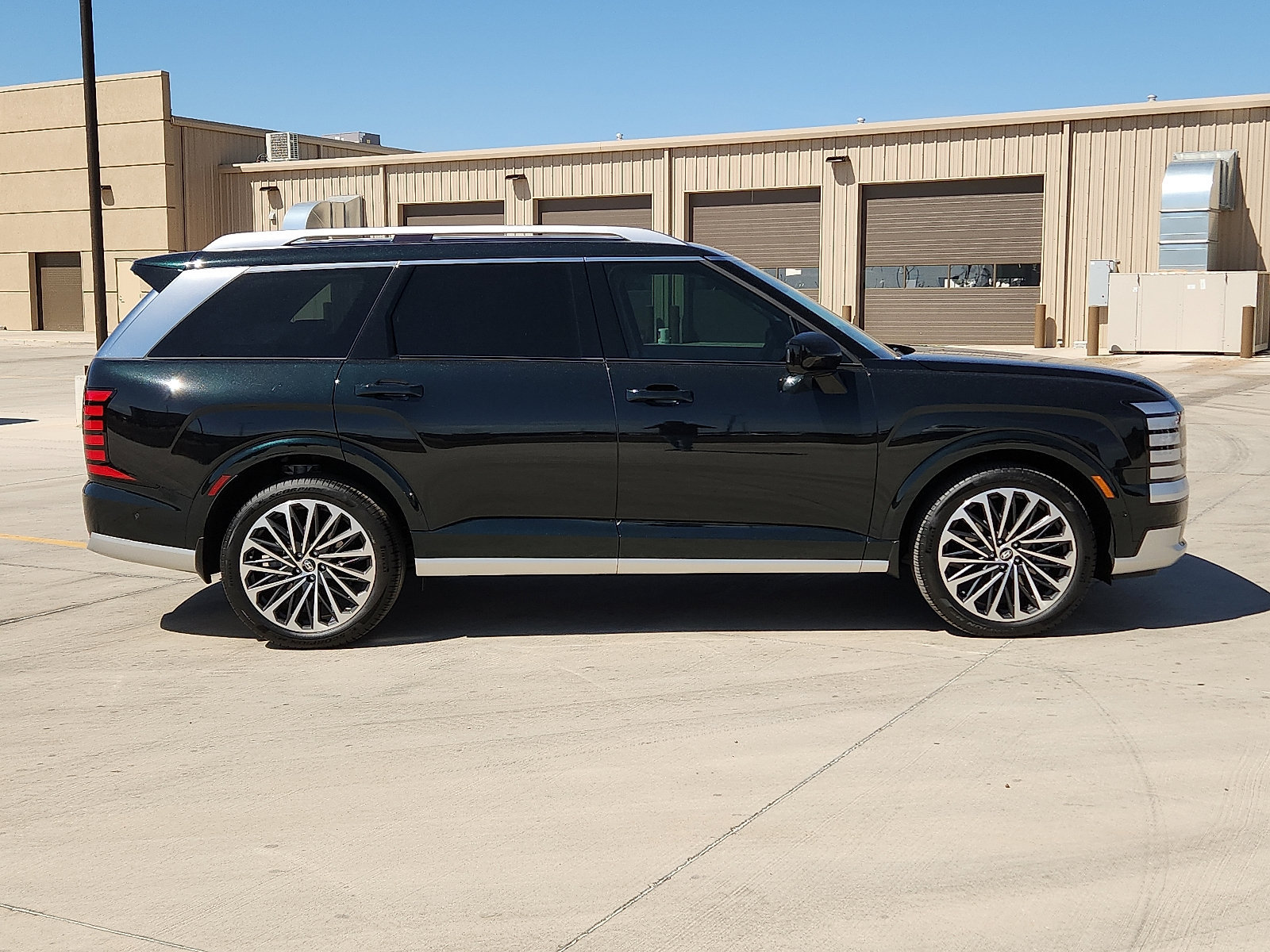 New 2026 Hyundai Palisade Calligraphy AWD/4WD image 5
