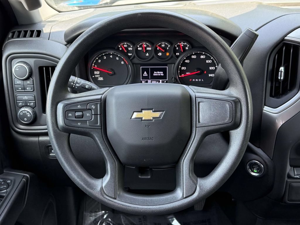 Used 2026 Chevrolet Silverado 1500 Custom AWD/4WD image 18