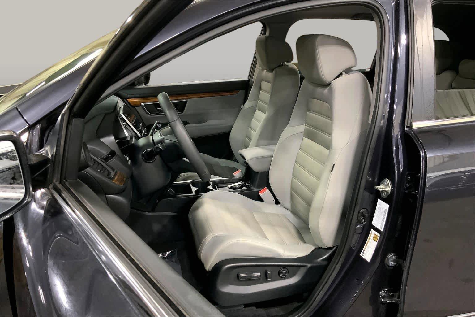 Used 2017 Honda CR-V EX image 8