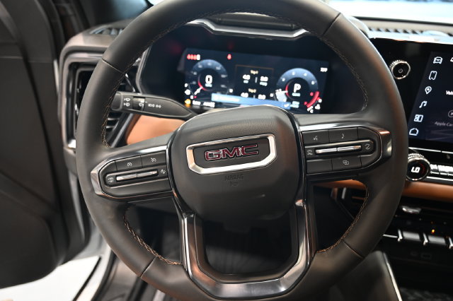New 2026 GMC Canyon AT4 w/ Technology Plus Package AWD/4WD image 25